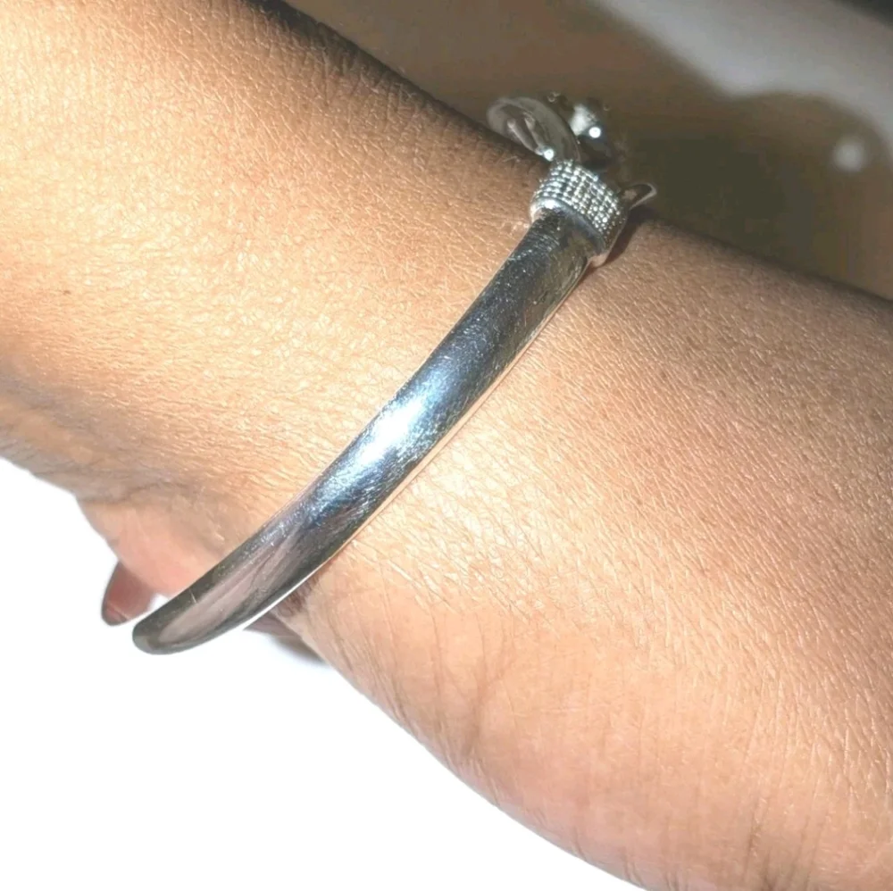 Elegant 925 Sterling Silver Women's Bracelet
